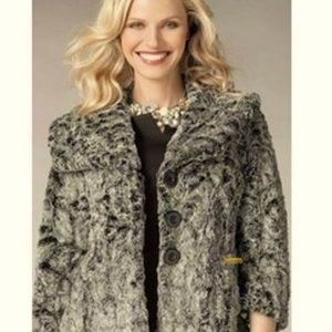 CAbi Chinchilly faux fur 3/4 sleeve jacket. Size L